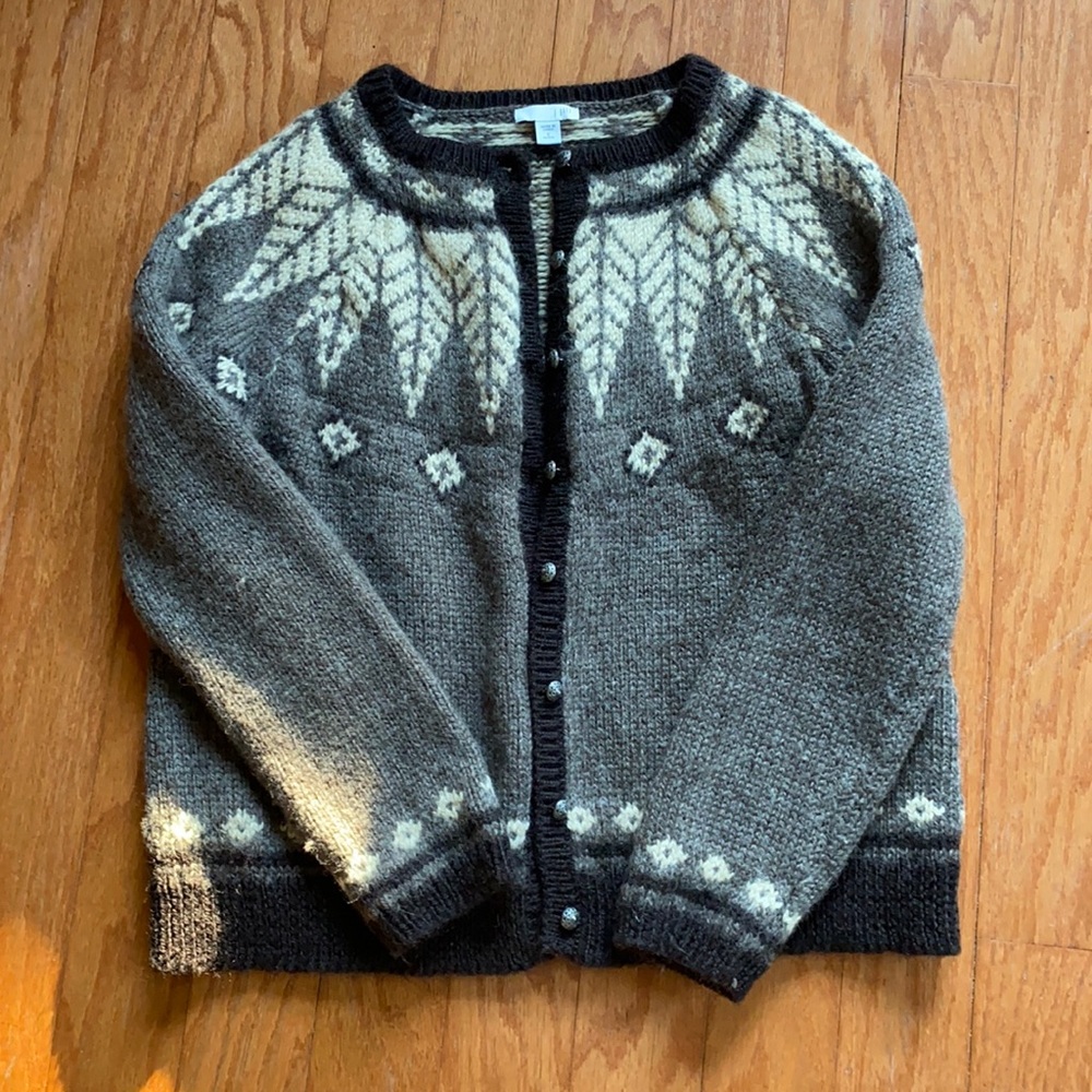 Vintage style Nordic sweater